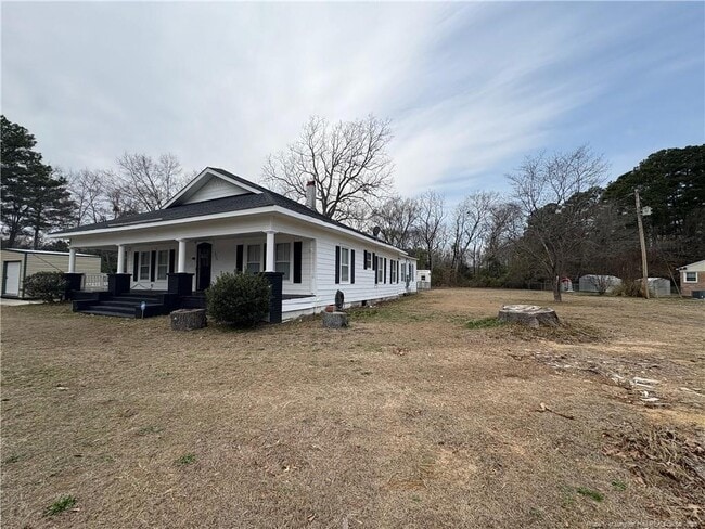Building Photo - 3174 Lindsay Rd
