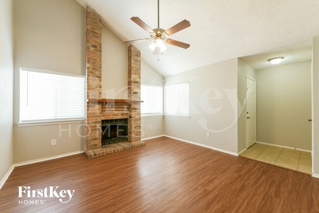 Building Photo - 13630 Alon Ln
