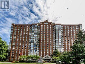 Building Photo - 2759-2759 Carousel Crescent