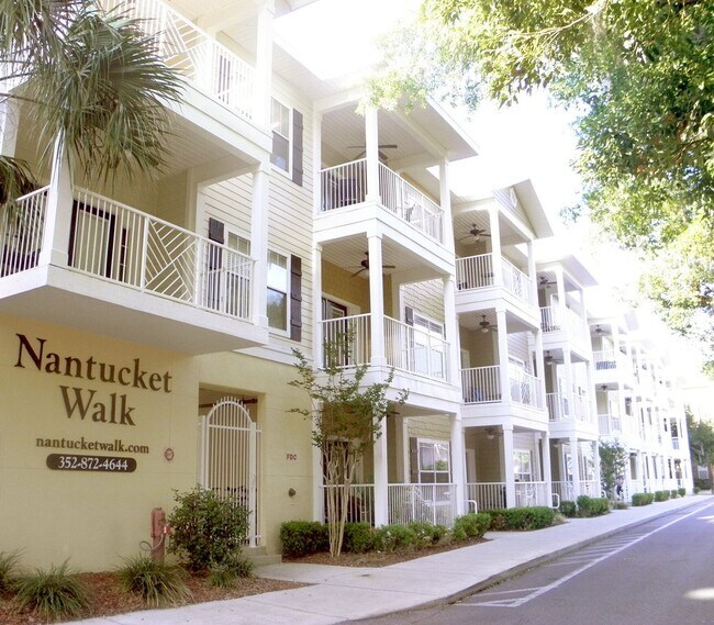 Foto del edificio - 1460 NW 3rd Pl