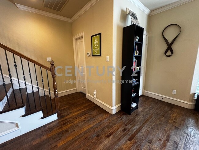 Building Photo - Sophisticated 2/2.5/2 Condo In Gated Commu...
