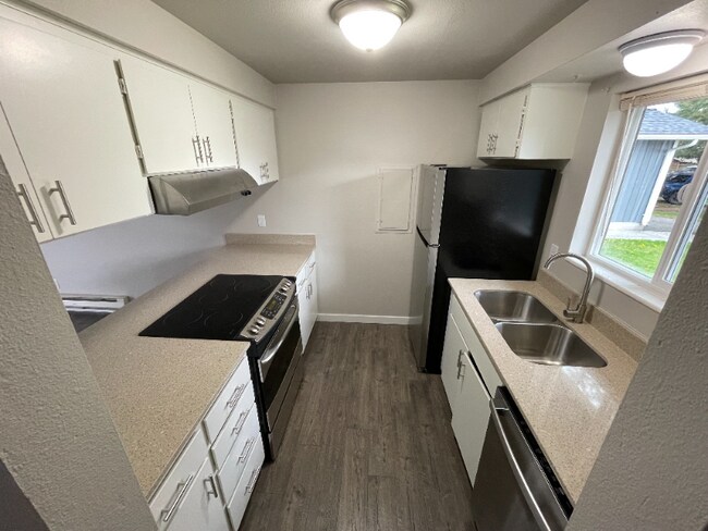 Foto del edificio - 9729 5th St NE