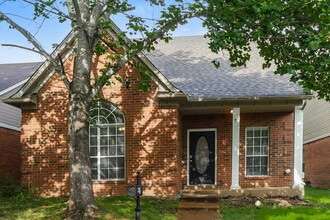 Building Photo - 600 W Ashley Glen Cir