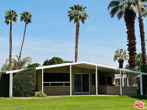 Building Photo - 425 S Paseo Laredo