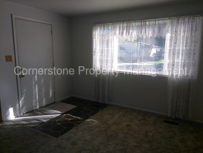 Building Photo - 4670 W Samara St