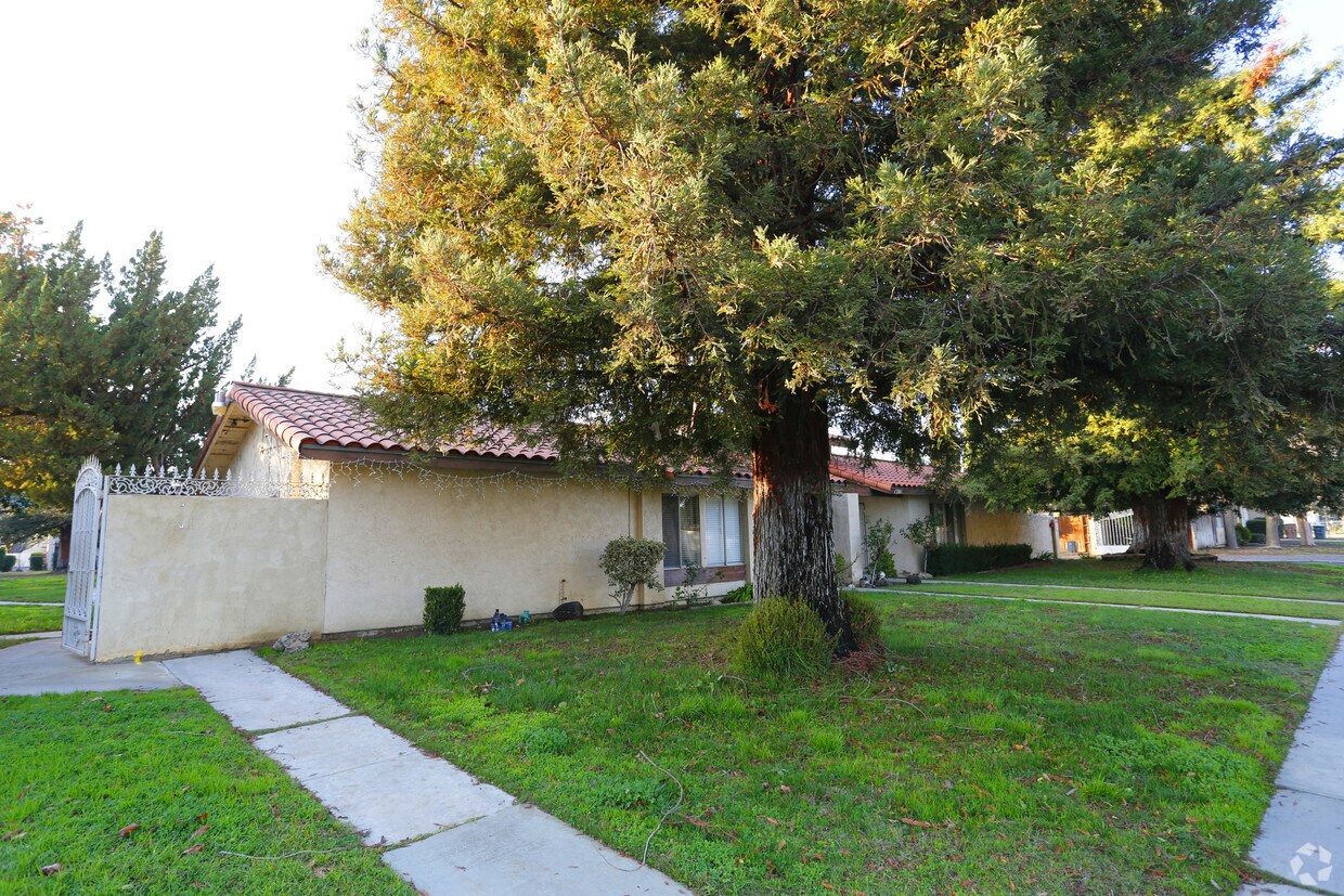 Building Photo - 1301 McDonald Way