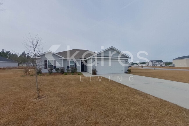 Building Photo - 300 Hemlock Ct