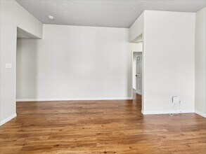 Building Photo - 4026 Hawthorn Arbor Ct