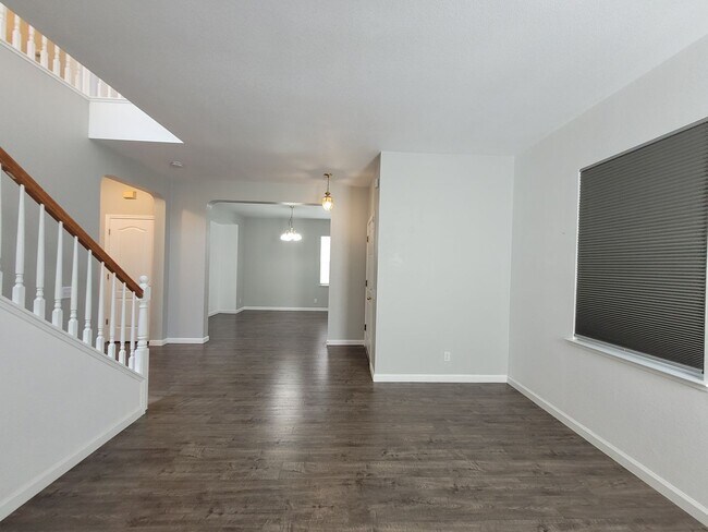 Foto del edificio - 4215 Montara Dr