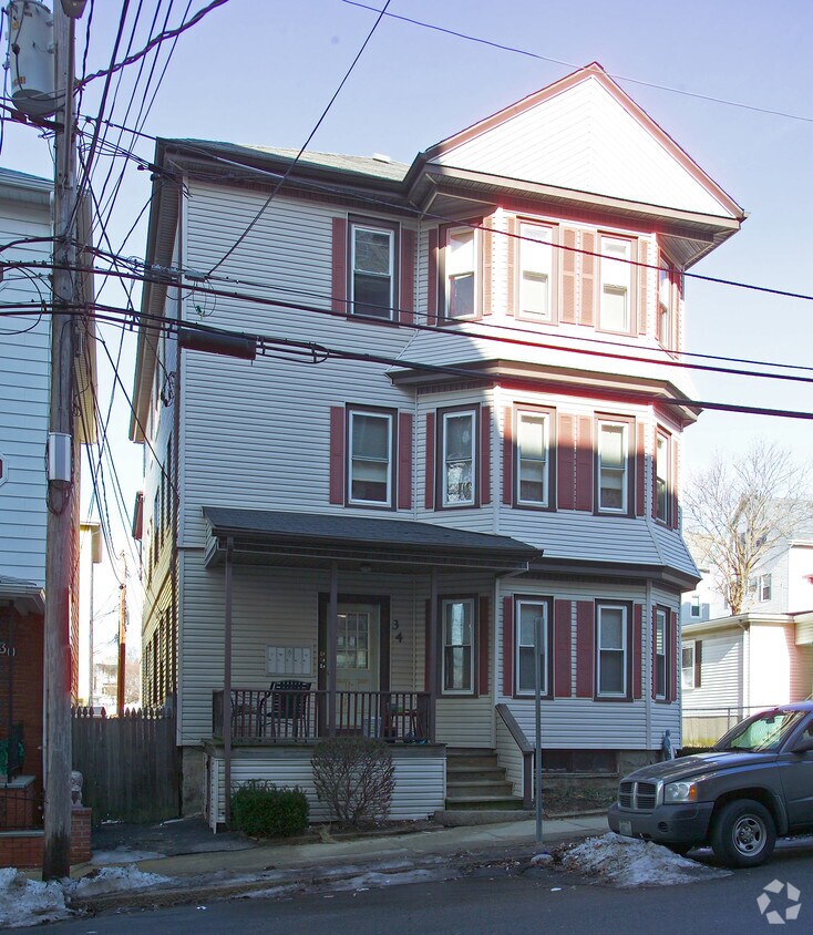 Building Photo - 34-40 Park St