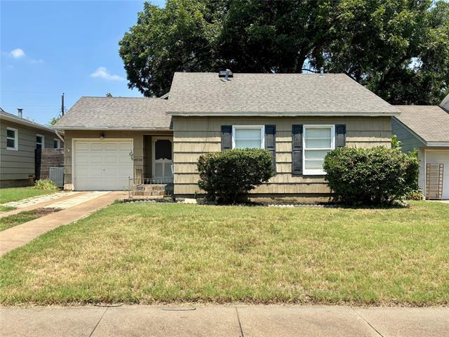 Building Photo - 4024 Lovell Ave