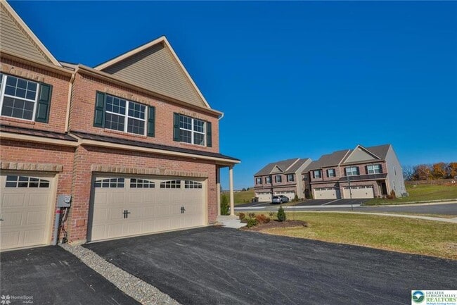 Foto del edificio - 1402 Caspian St