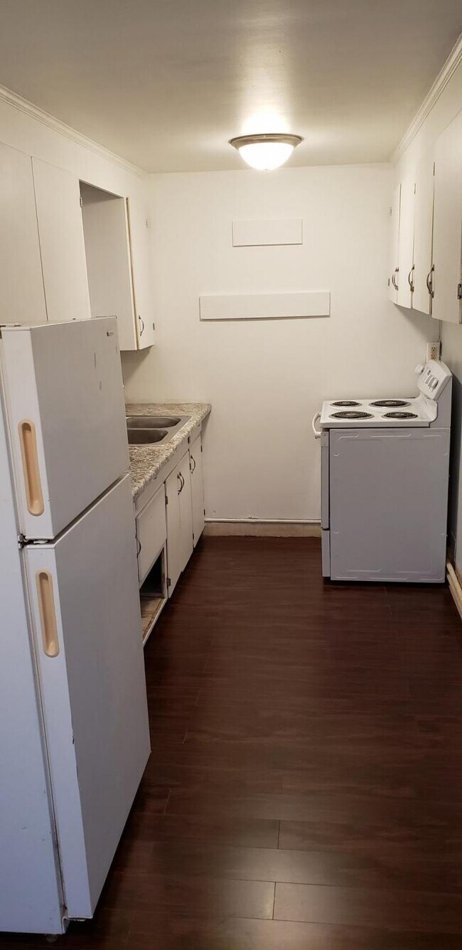 Building Photo - 1 bedroom in Seattle WA 98117
