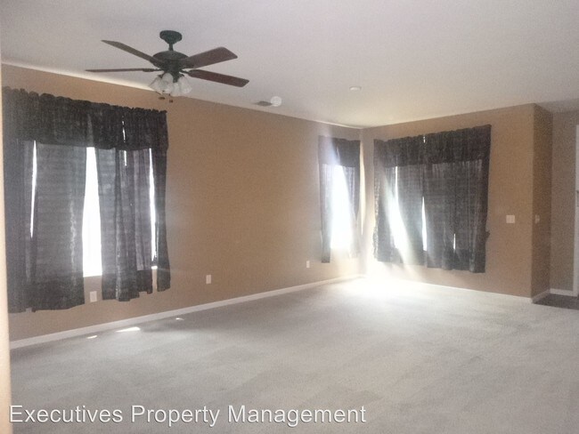 Building Photo - 5 br, 3 bath House - 166 Cottonwood Drive