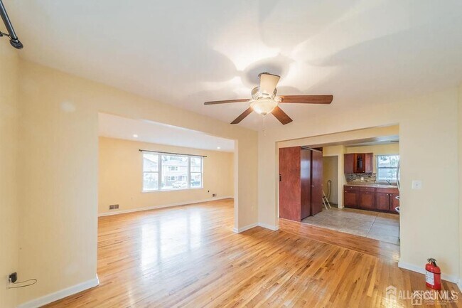 Foto del edificio - 44 N Whittier St