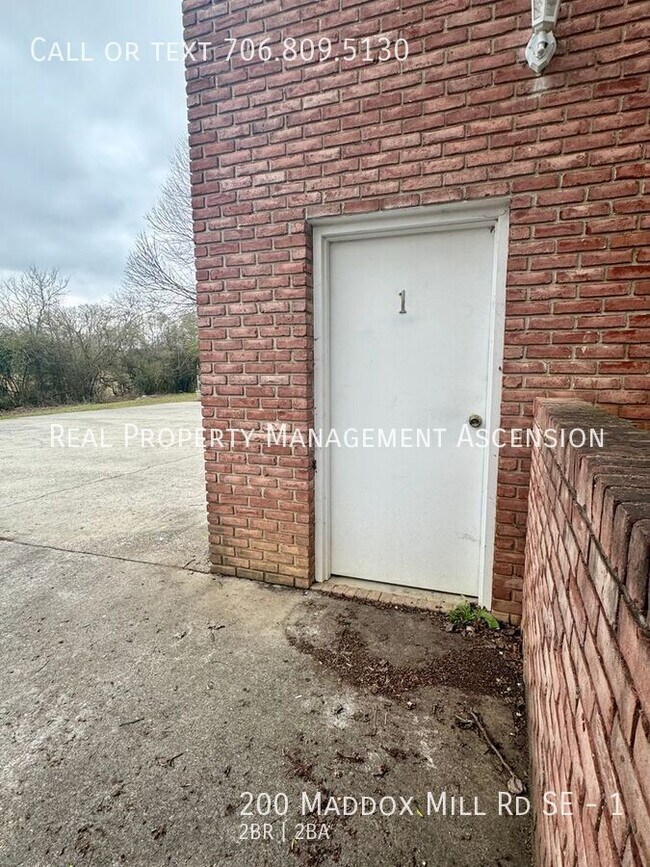 Foto del edificio - 200 Maddox Mill Rd SE