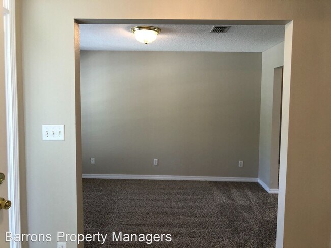 Building Photo - 4 br, 2 bath House - 5249 Hawks Nest Drive