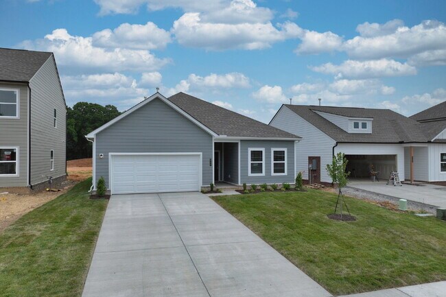 Building Photo - BRAND NEW 4BR, 2.5BA in White House!
