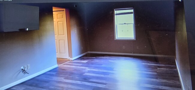 Foto del edificio - 2102 Kingsbury Rd