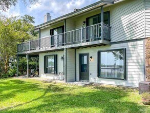 Building Photo - 15021 Innerarity Point Rd