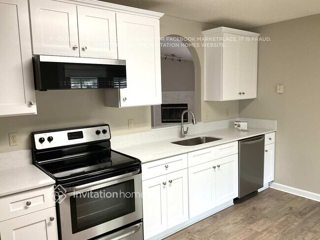 Foto del edificio - 12520 Larkstone Ct