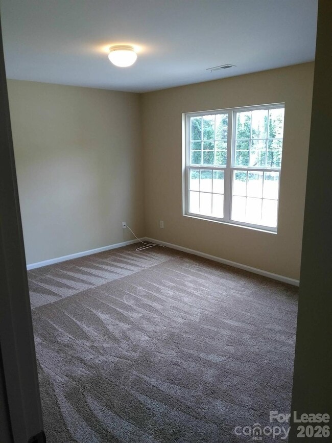 Foto del edificio - 7708 E Lane Dr