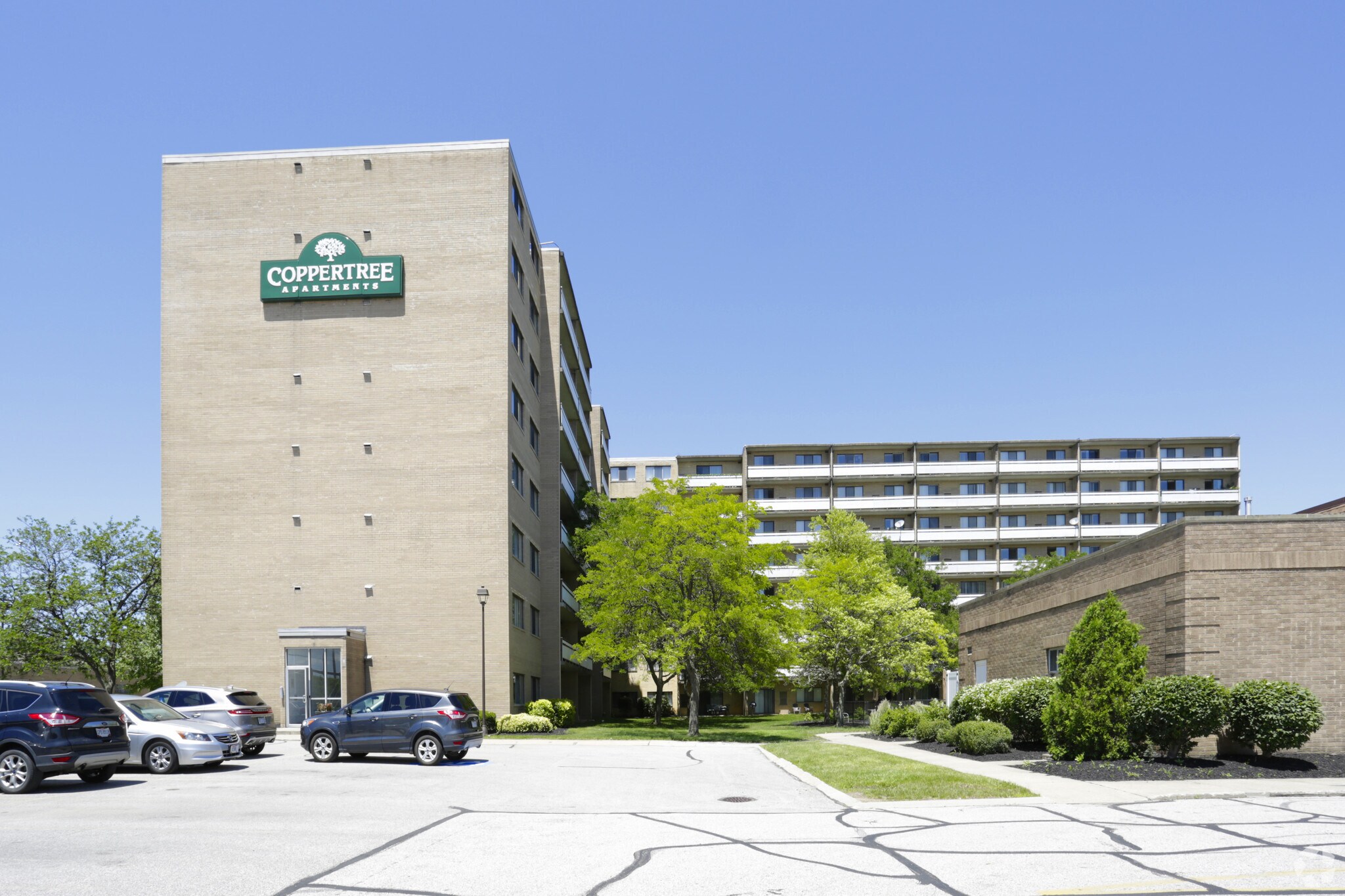 Coppertree Luxury Apartments – photo 2