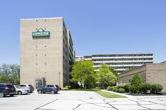 Building Photo - Coppertree Luxury Apartments