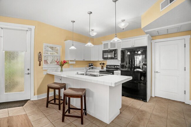 Foto del edificio - 4771 Pepelani Lp