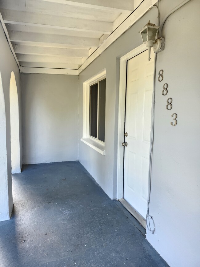 Building Photo - 8883 SW 126th Ter