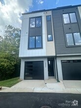 Building Photo - 3236 Riley Ave