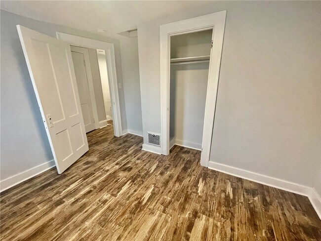Foto del edificio - 223 E Filbert St