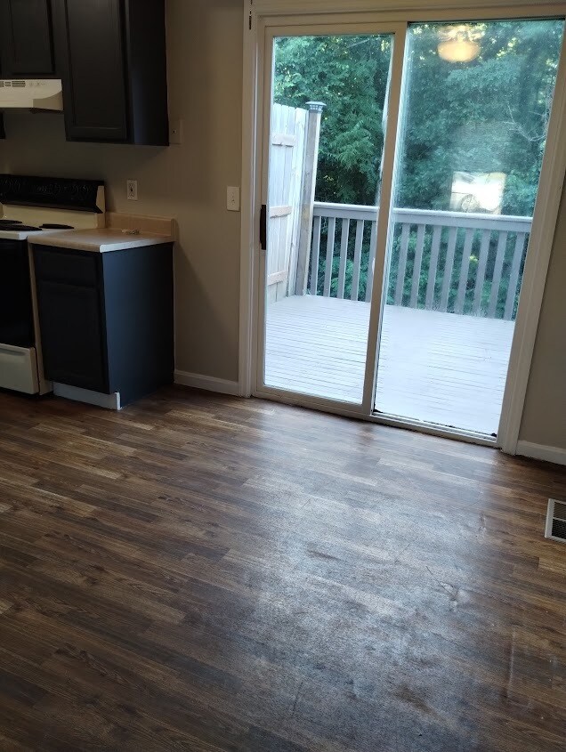 Foto del edificio - 953 Still Meadow Ln