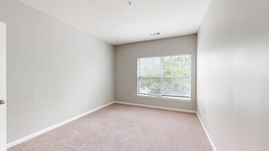 Interior Photo - Bradlee Danvers