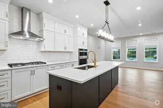Building Photo - 7548 Sawyer Farm Wy