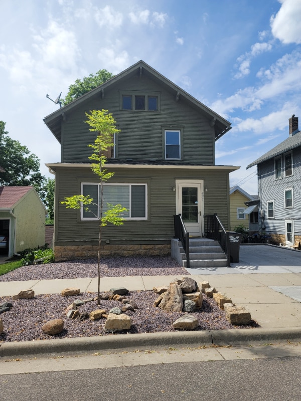 Primary Photo - 426 N 5th St