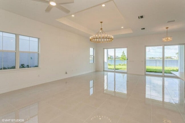 Building Photo - 10444 Northbrook Cir