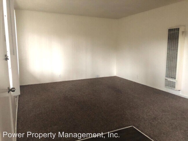 Building Photo - 14905 Lemoli Ave
