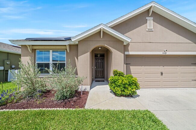 Building Photo - 820 Forest Trace Cir