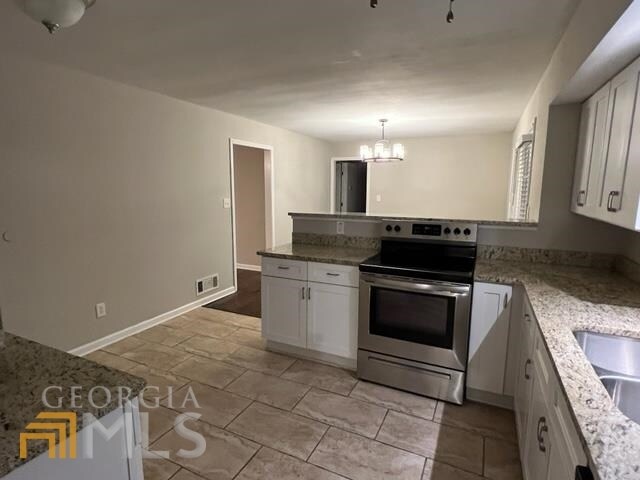 Foto del edificio - 4770 Campbell Dr