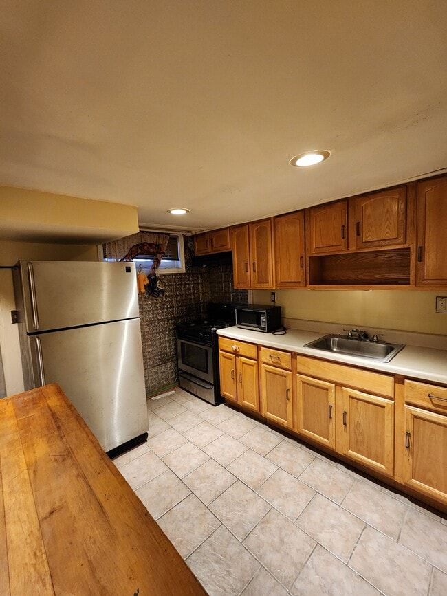 Foto del edificio - 720 Madison Ave