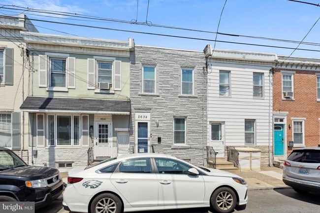 Building Photo - 2634 E Thompson St
