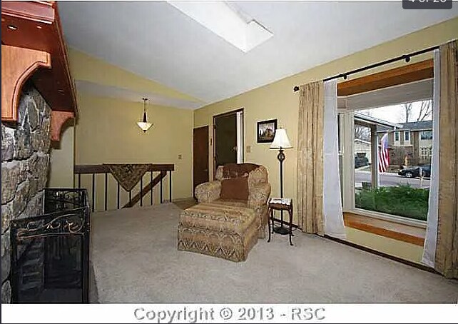 Foto del edificio - 3819 Midsummer Ln S