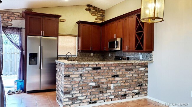 Building Photo - 14175 SW 149th Ct