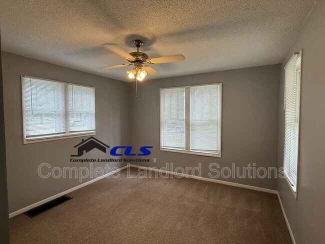 Foto del edificio - 1732 N 10th St