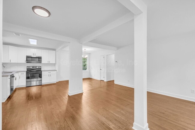 Photo - 5506 Alder Dr Apartment