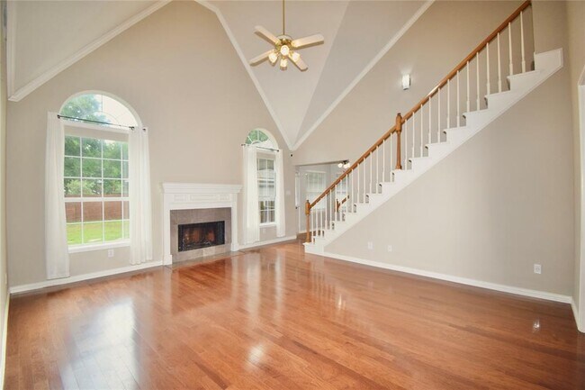 Building Photo - 7207 Emerald Glen Dr