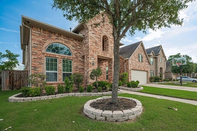 Building Photo - 5318 Kristen Cir