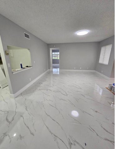 Building Photo - 4995 Sable Pine Cir