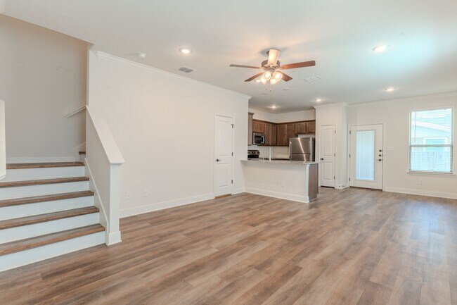 Building Photo - 10310 Candlewood Wy